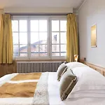ホテル ラ メゾン ドゥ リュシ 3*