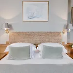 La Maison De Lucie Hotel