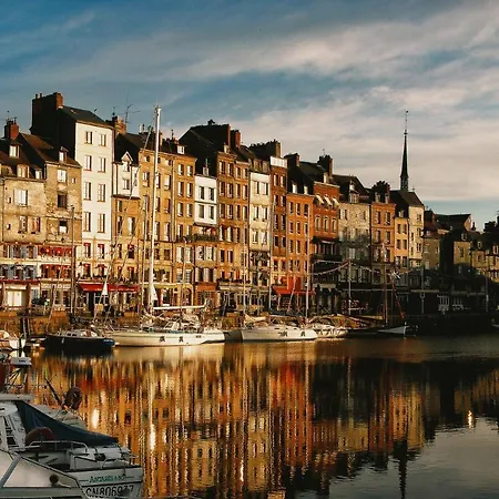 Hotell La Maison De Lucie