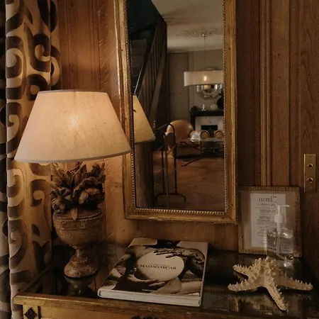 La Maison De Lucie 3*