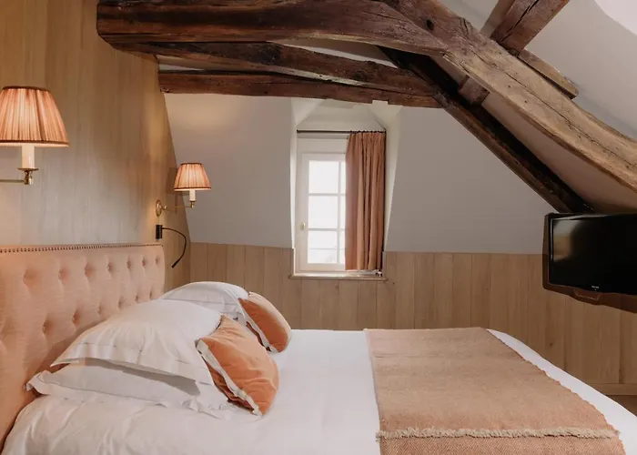 Hotell La Maison De Lucie 3*