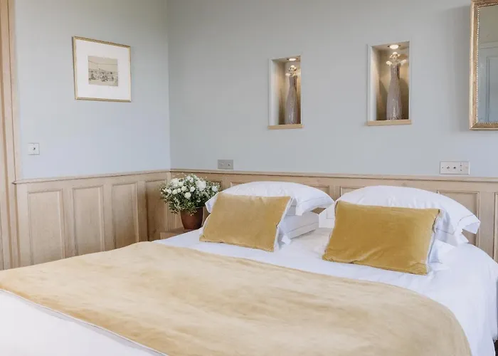 Otel La Maison De Lucie 3*