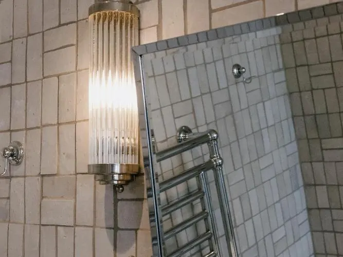 Hotell La Maison De Lucie