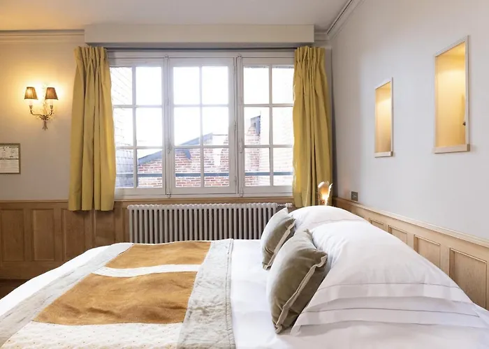 Otel La Maison De Lucie 3*