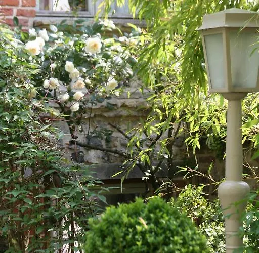 Otel La Maison De Lucie 3*